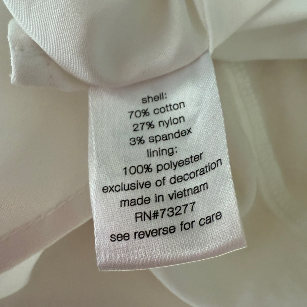 Elizabeth and James White Sleeveless White Smocked Back Camisole Blouse - Picture 5 of 9